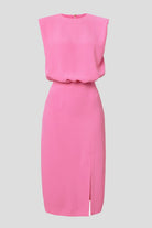 Stylish pink midi dress, ideal for making an impression.